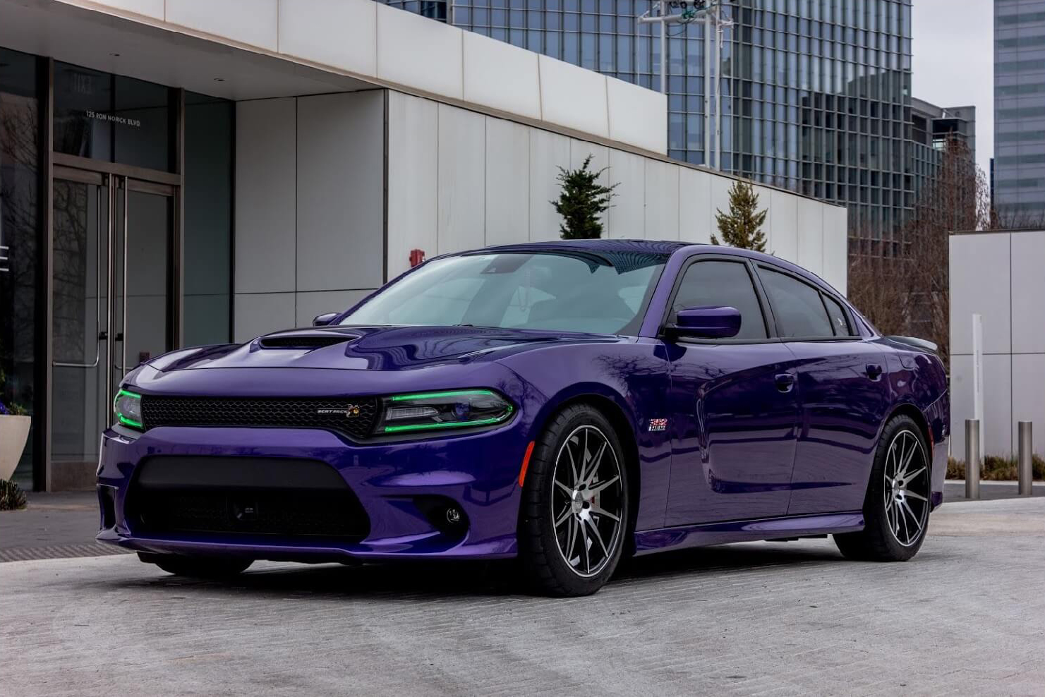Dodge charger srt 10