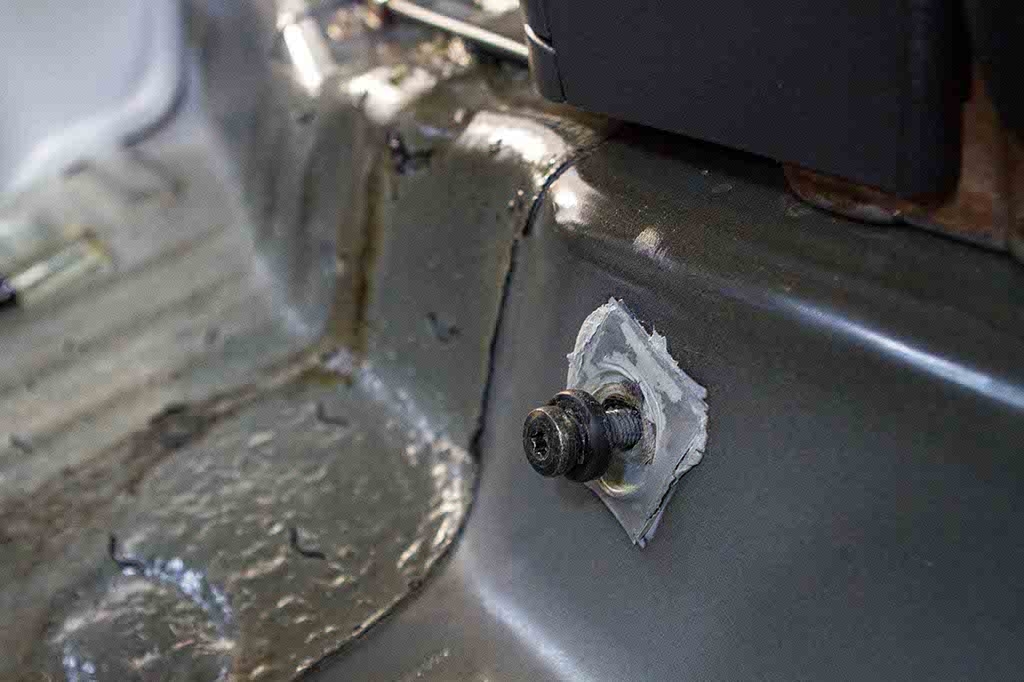 How to Find a Car Water Leak and Fix it in 5 Steps