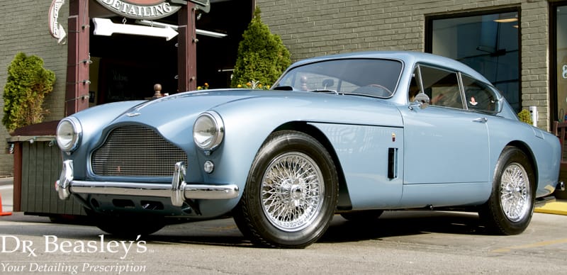Blue Austin Healey 3000 MK III