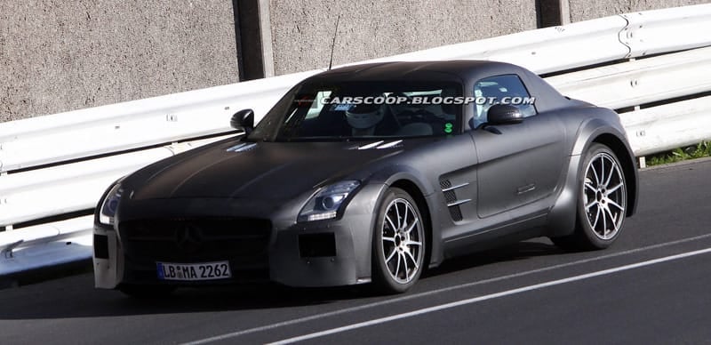 Mercedes SLS AMG Black Series on Track