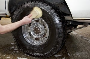 Cleaning Tire