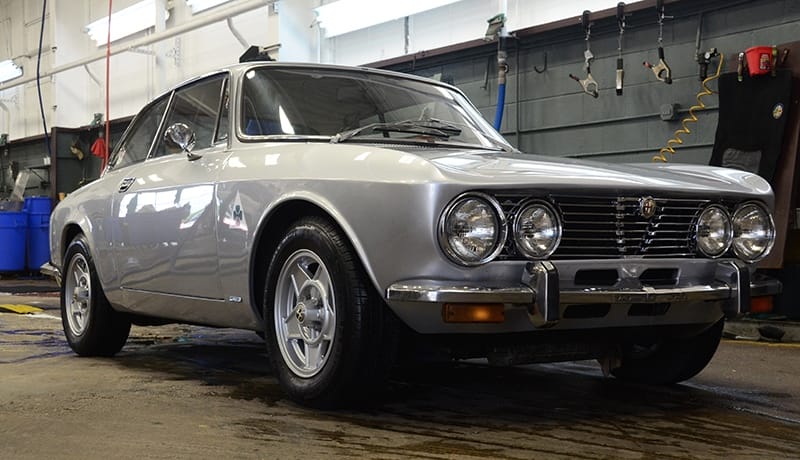 1974 Alfa Romeo GTV 2000