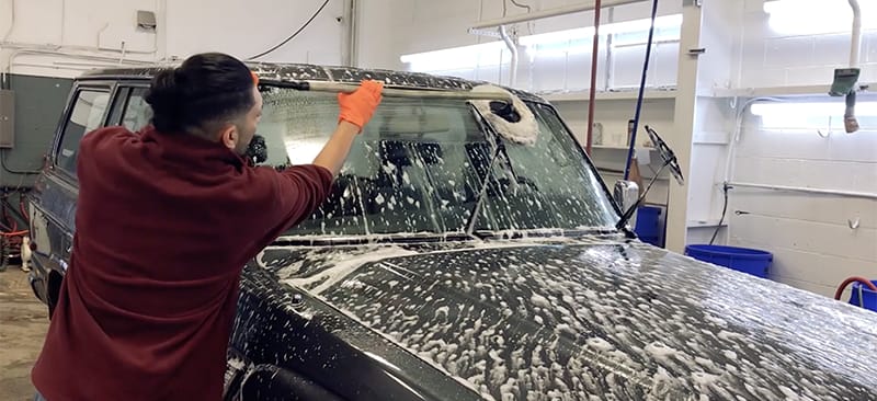 Cleaning a Glass Serum Pro coating to restore hydrophobicity