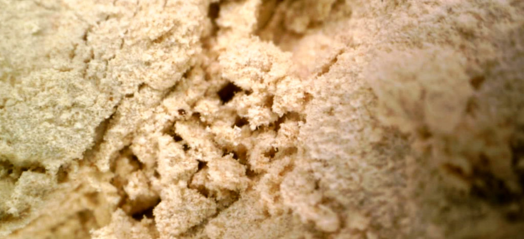 Diminishing abrasives at 400x magnification.