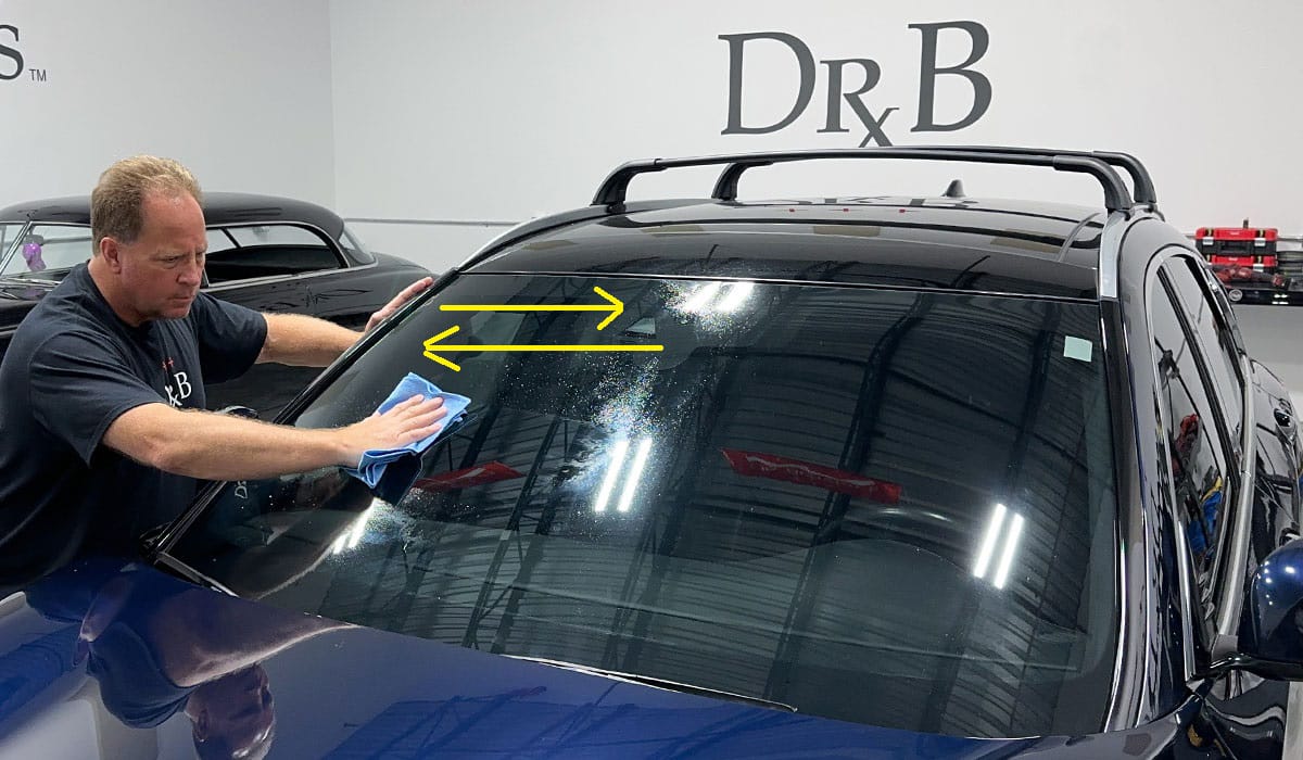 How to Clean Car Windows