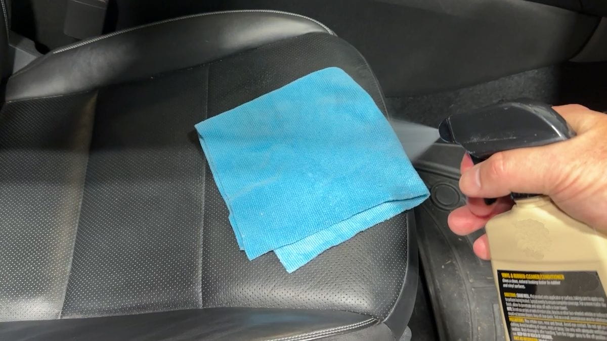 How to Clean Car Windows