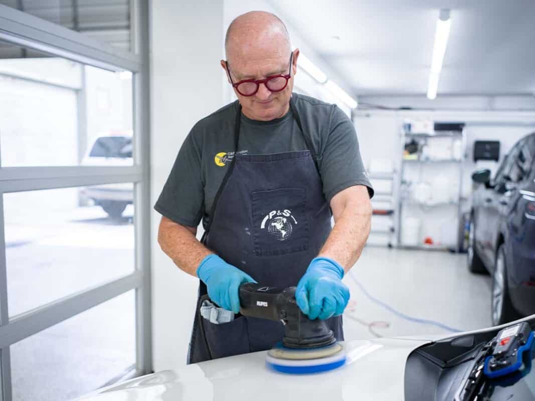 Auto detailing class in Chicago