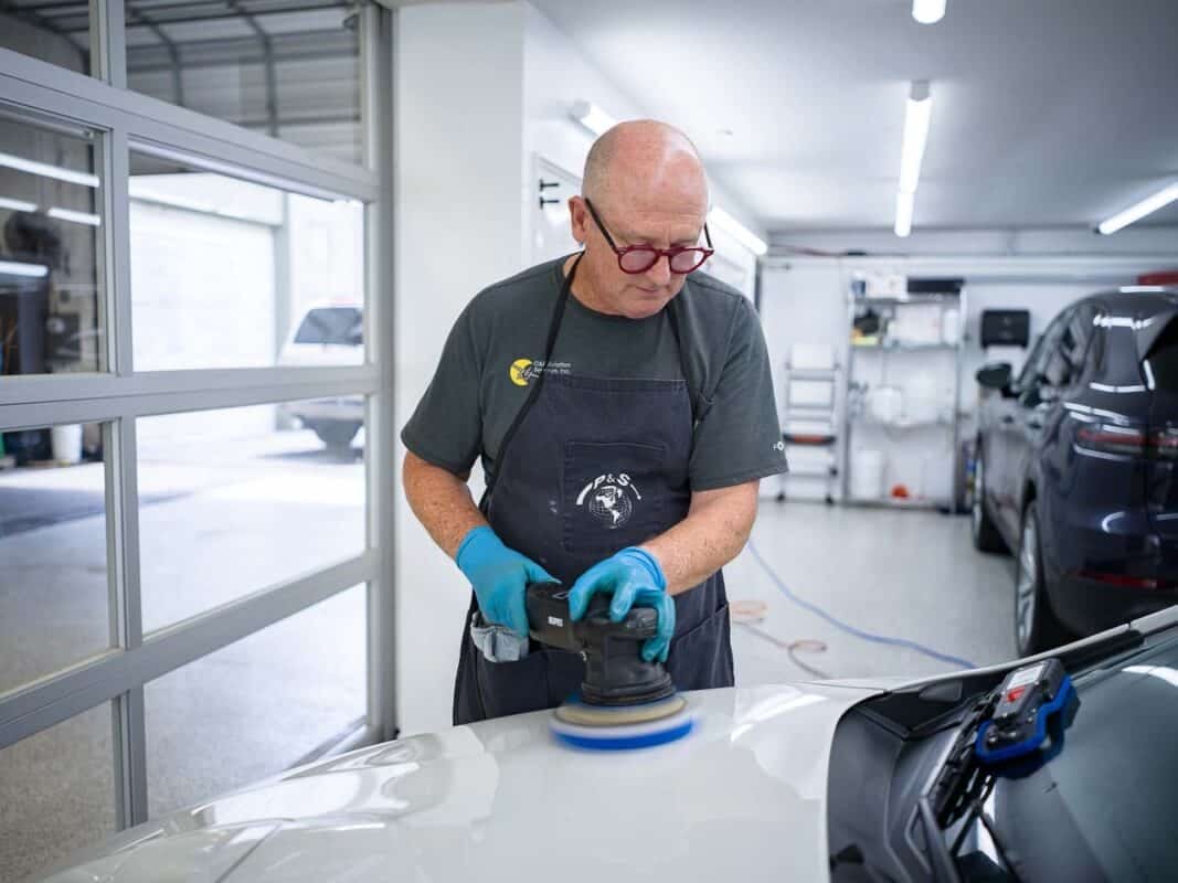 Auto detailing class in Chicago