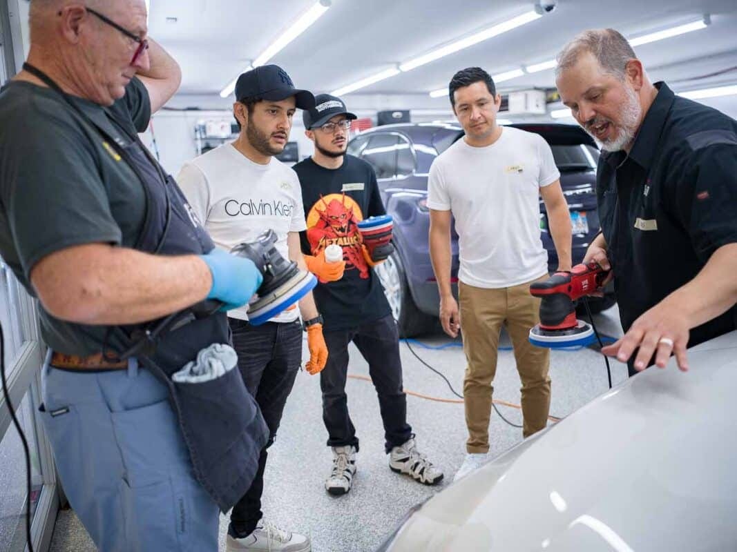 Auto detailing class in Chicago
