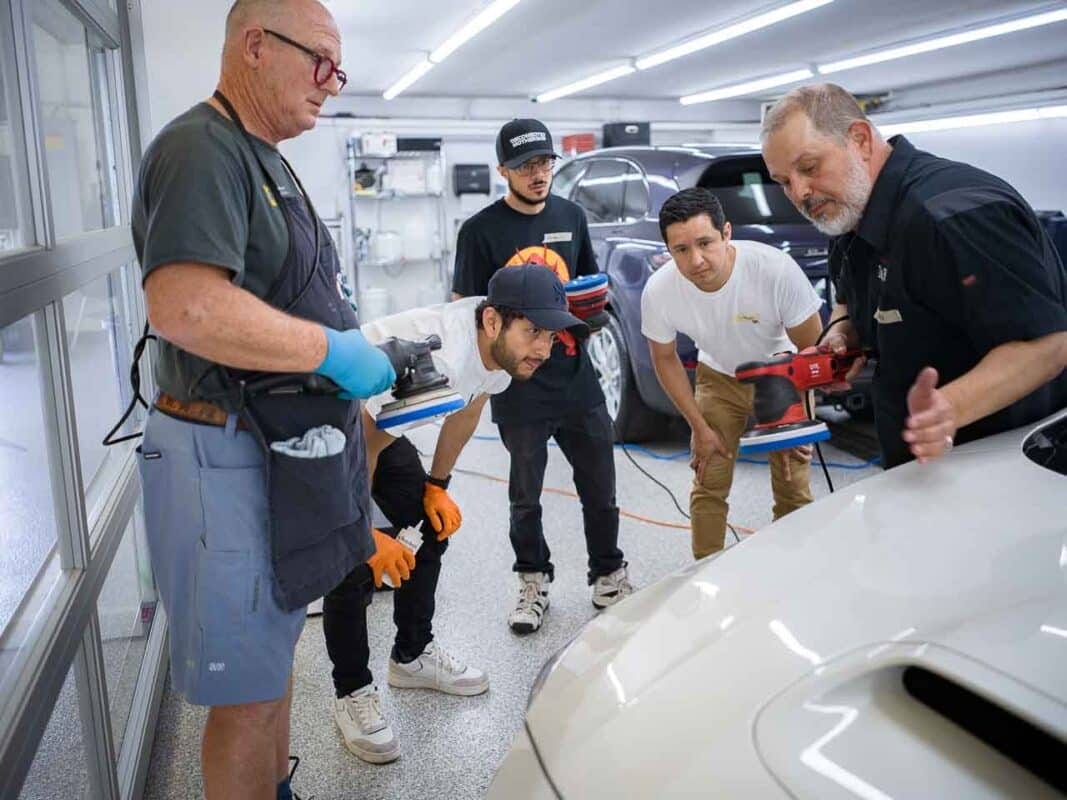 Auto detailing class in Chicago