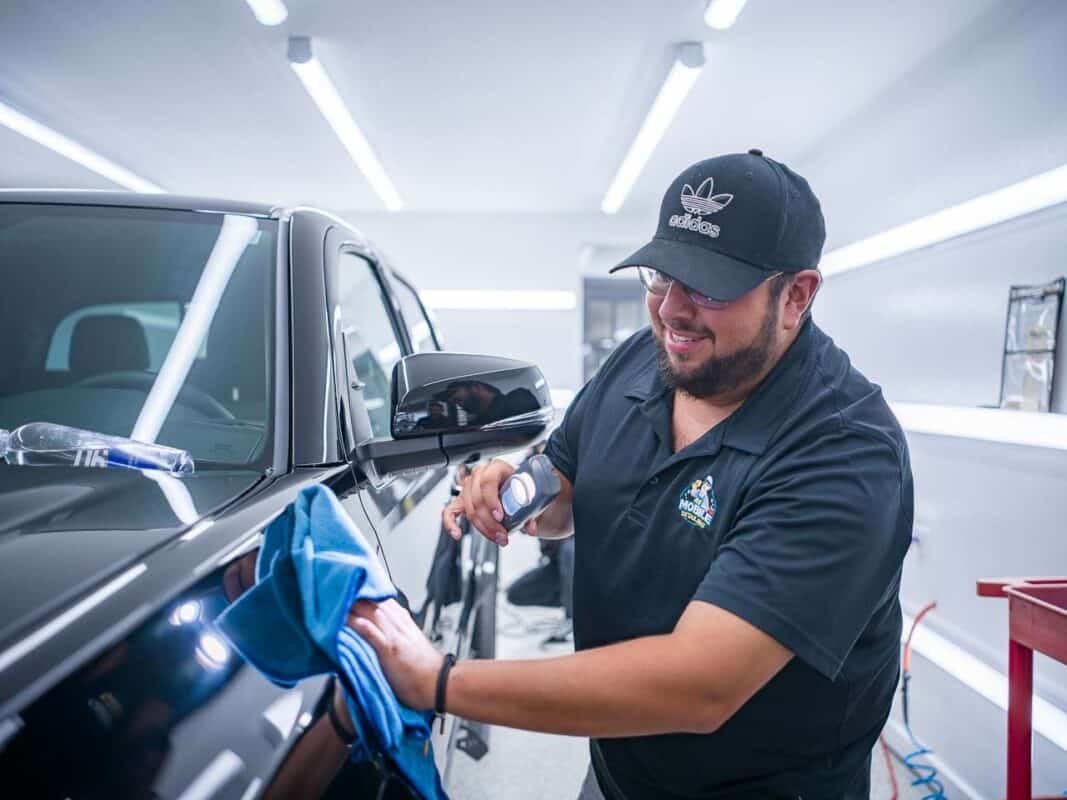 Auto detailing class in Chicago