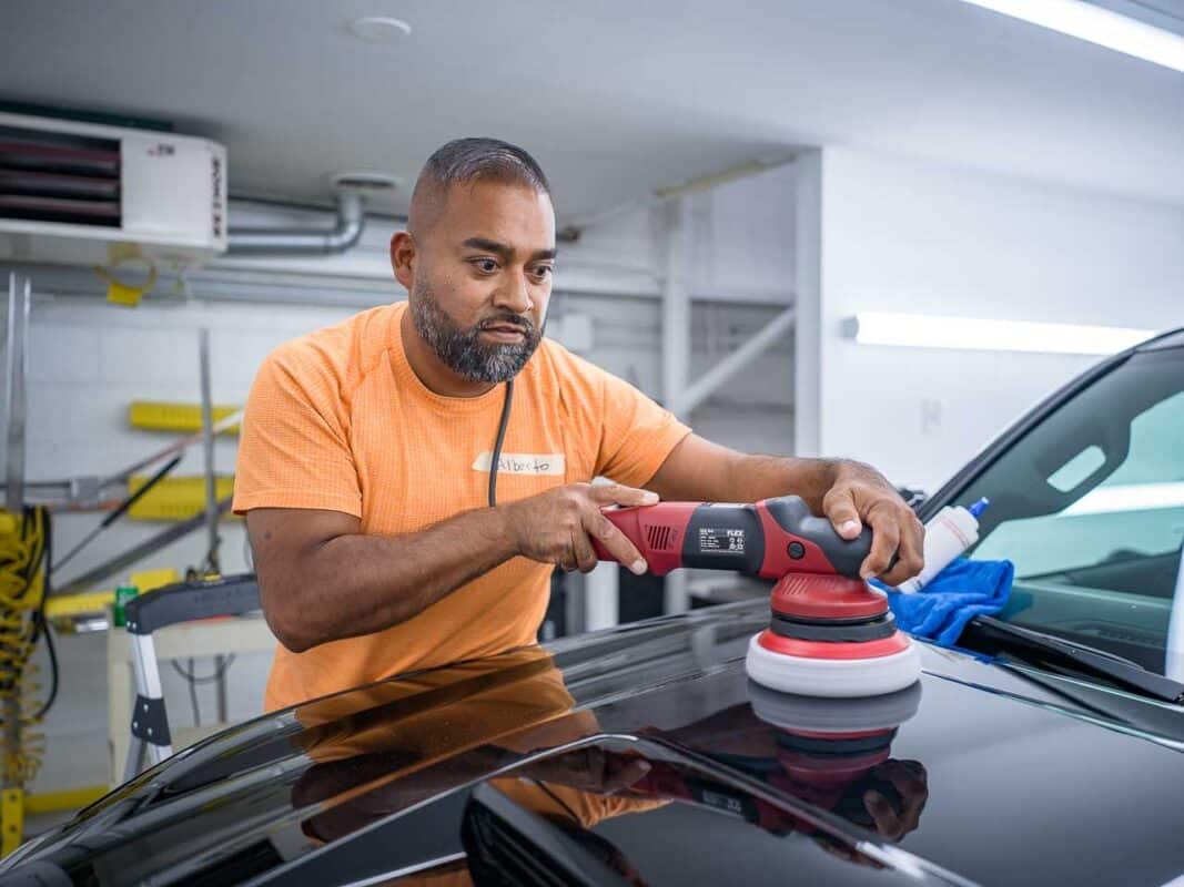 Auto detailing class in Chicago