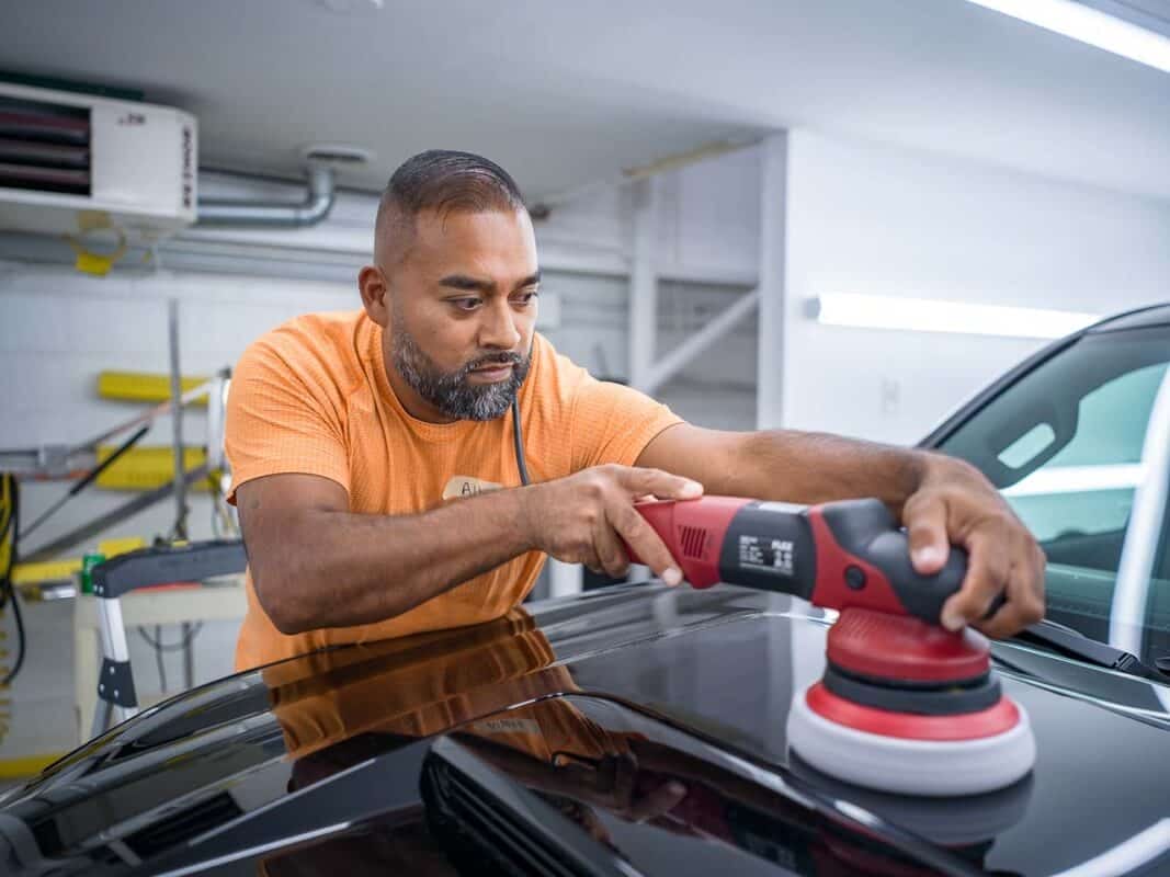 Auto detailing class in Chicago