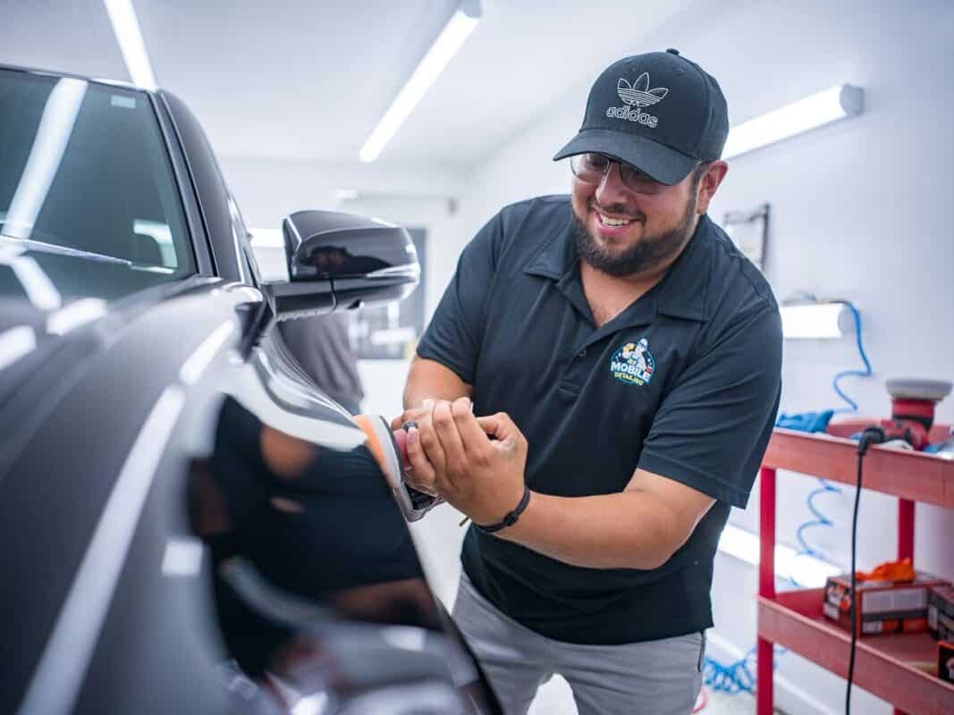 Auto detailing class in Chicago