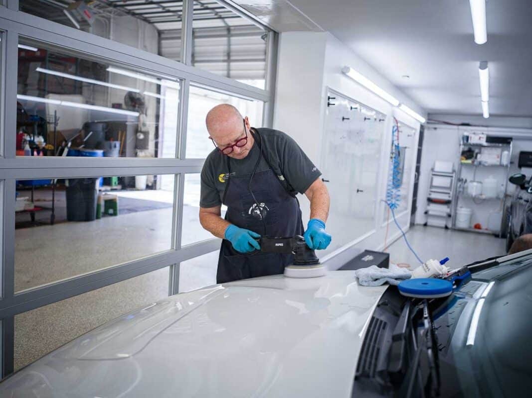 Auto detailing class in Chicago