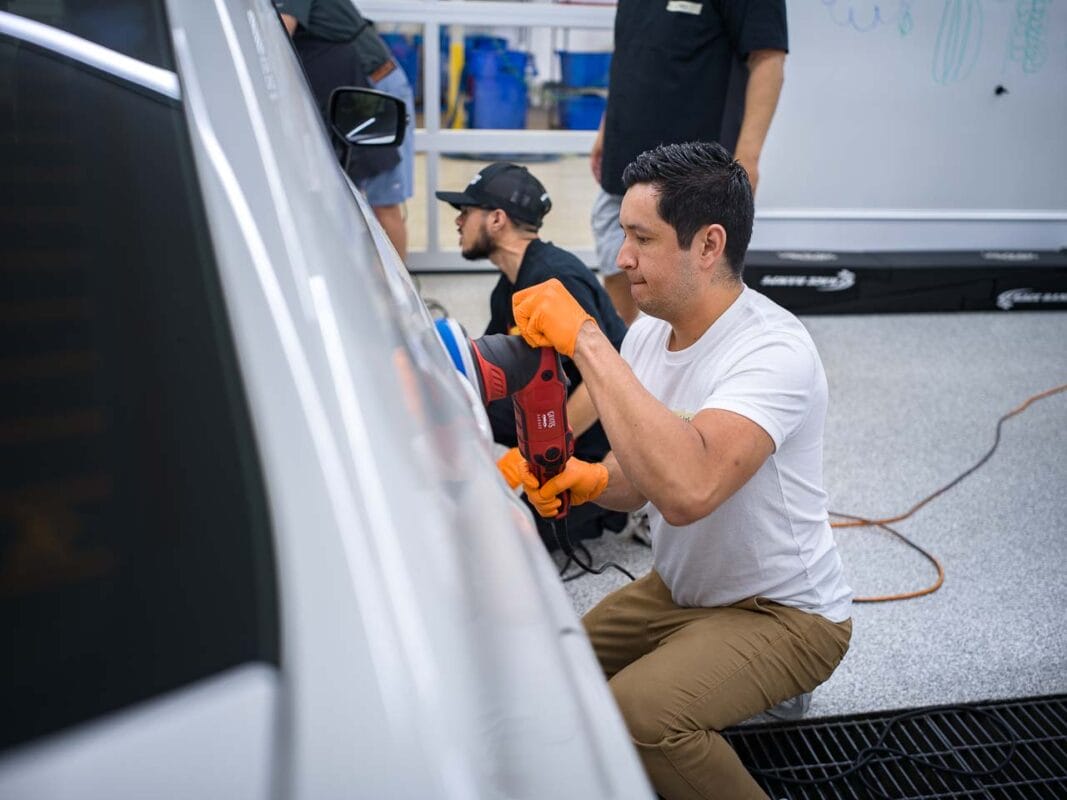 Auto detailing class in Chicago