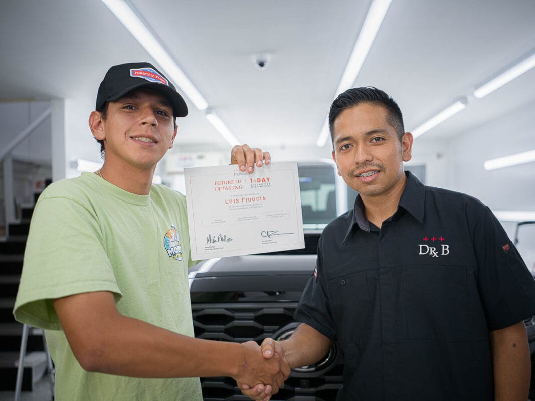 Auto detailing class in Chicago