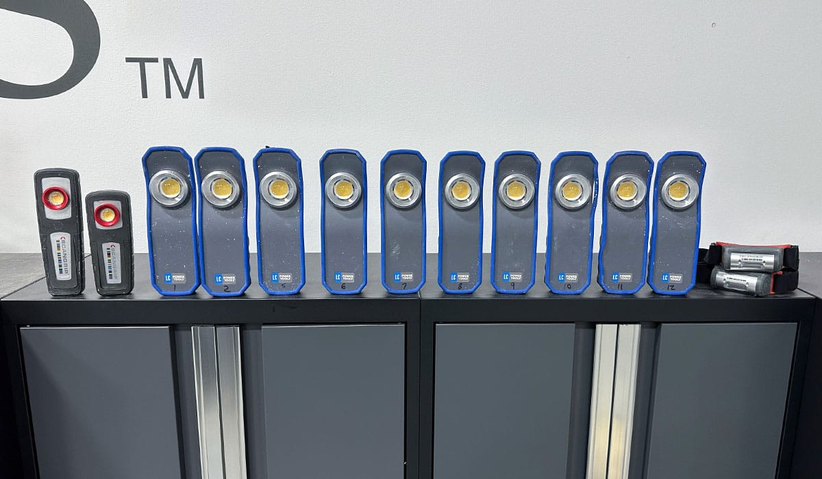 Handheld inspection lights for car detailing class