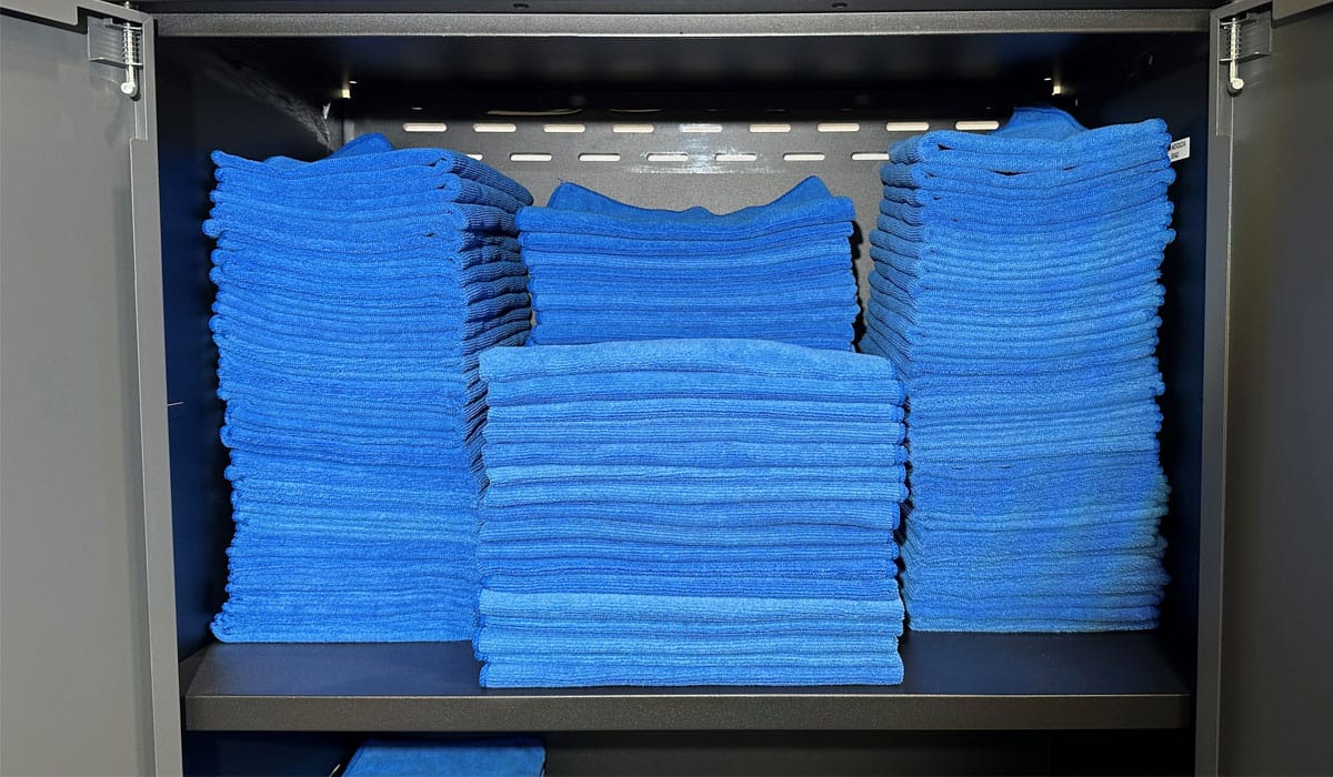 Microfiber towels. incabinet