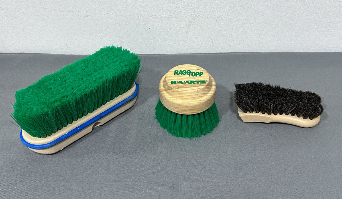 Brushes for detailing canvas cloth convertible tops