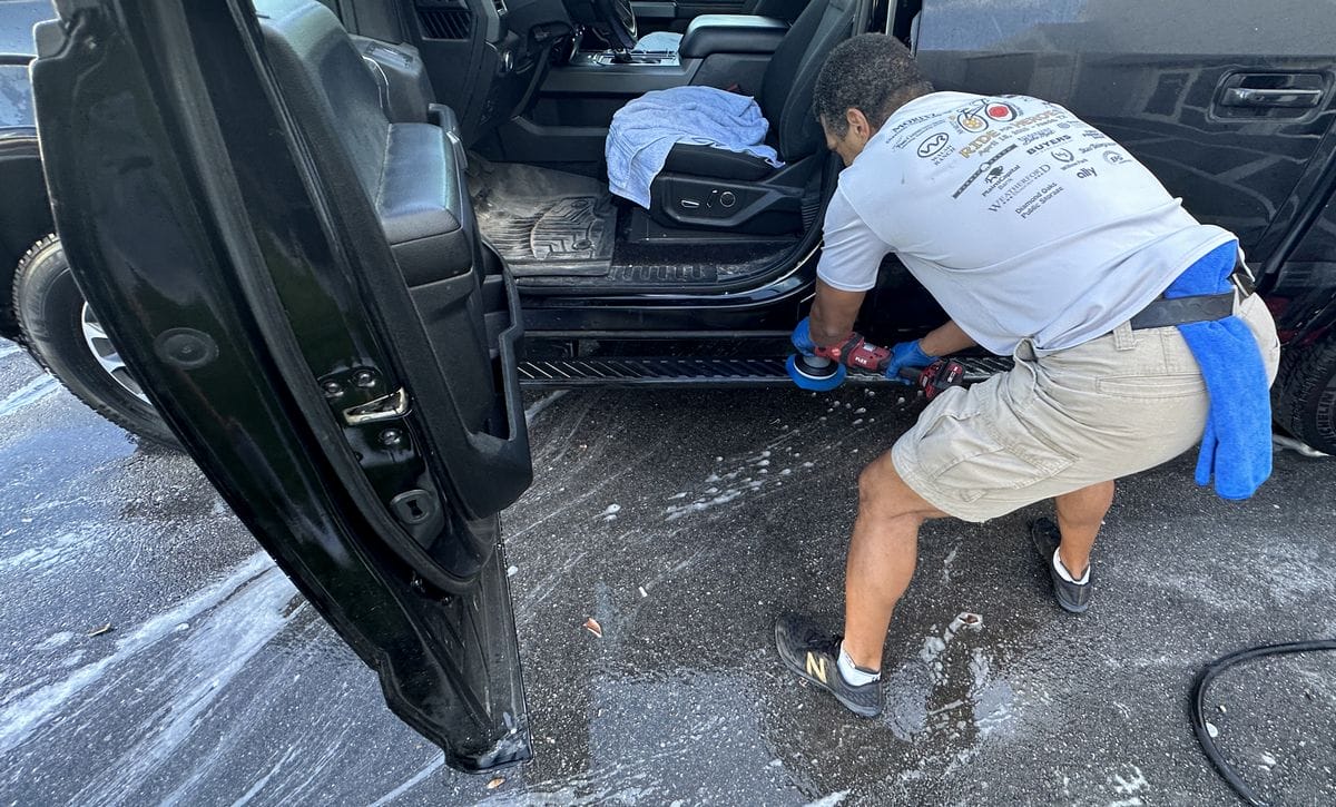 Scrubbing plastic trim