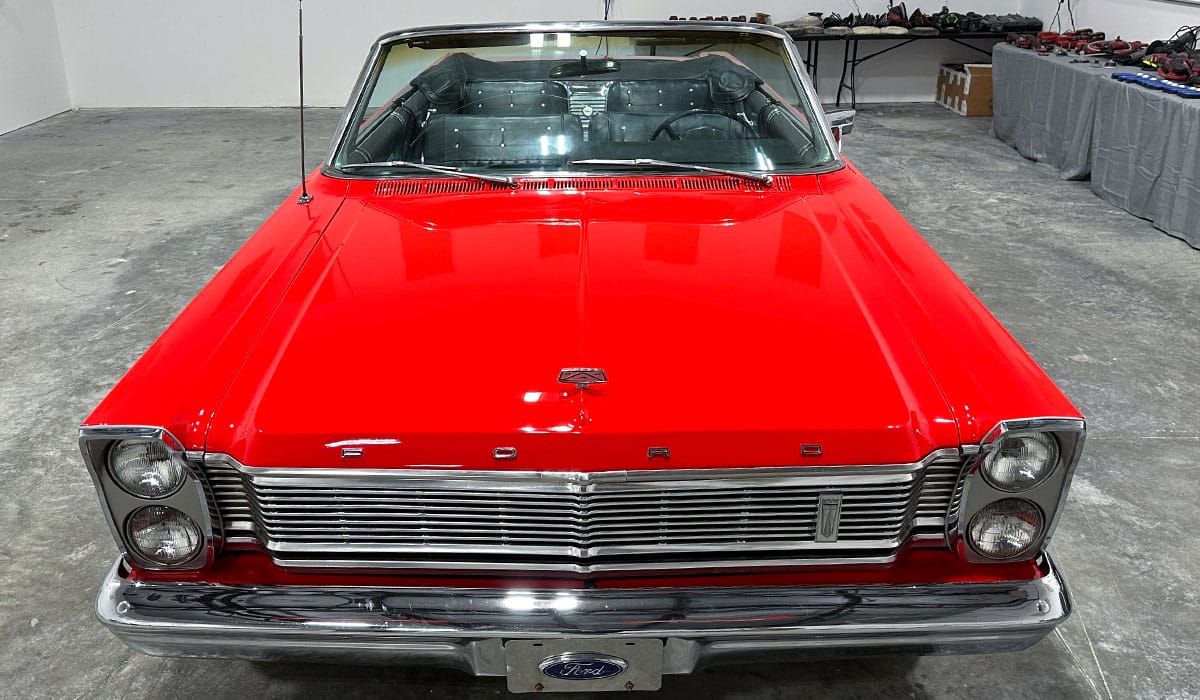 Ford Galaxie after detailing class