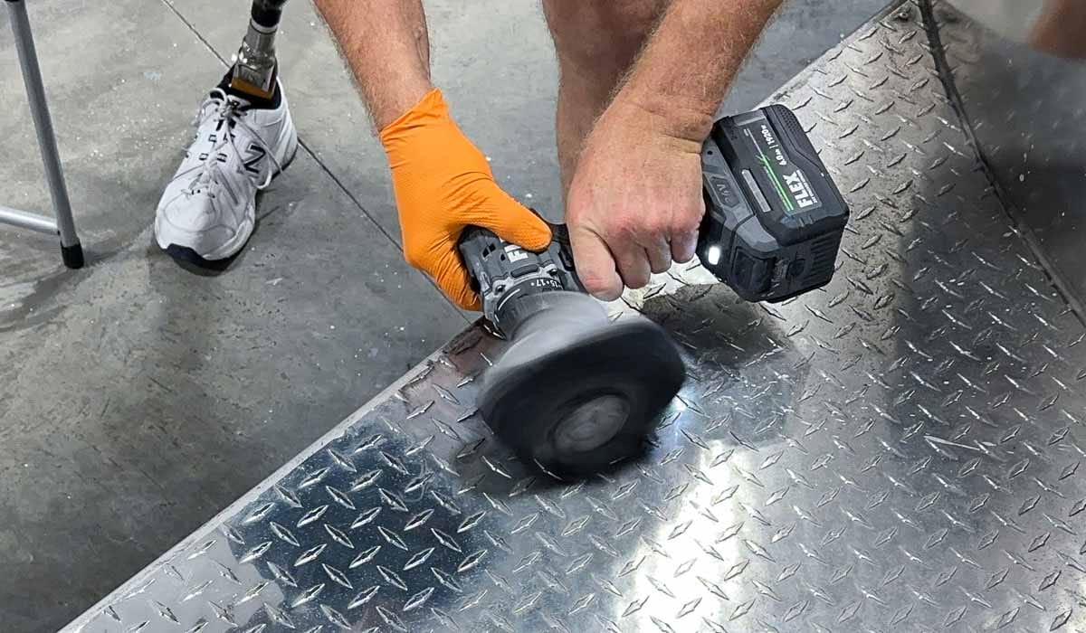 Polishing diamond plate aluminum with Flitz buff ball