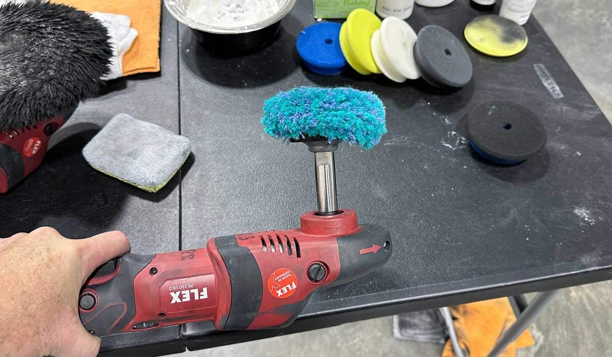 Extension shaft for rotary polisher