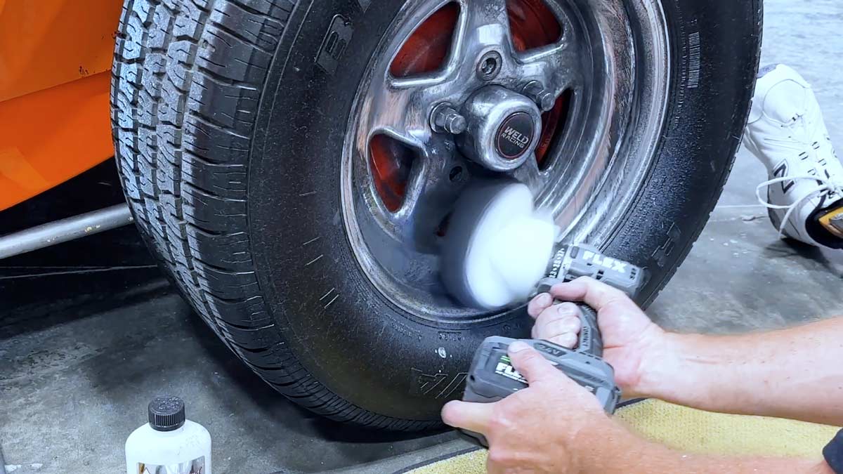 Testing the Flitz Buff Ball on aluminum wheels