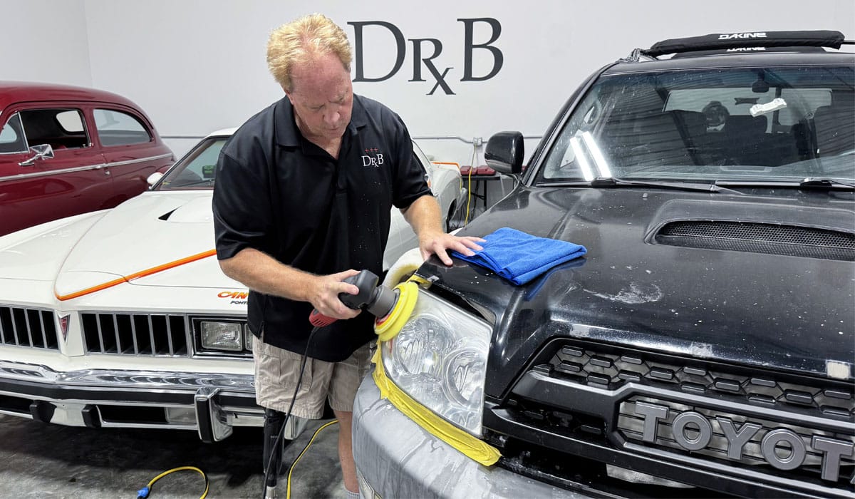 Removing sanding marks on headlight