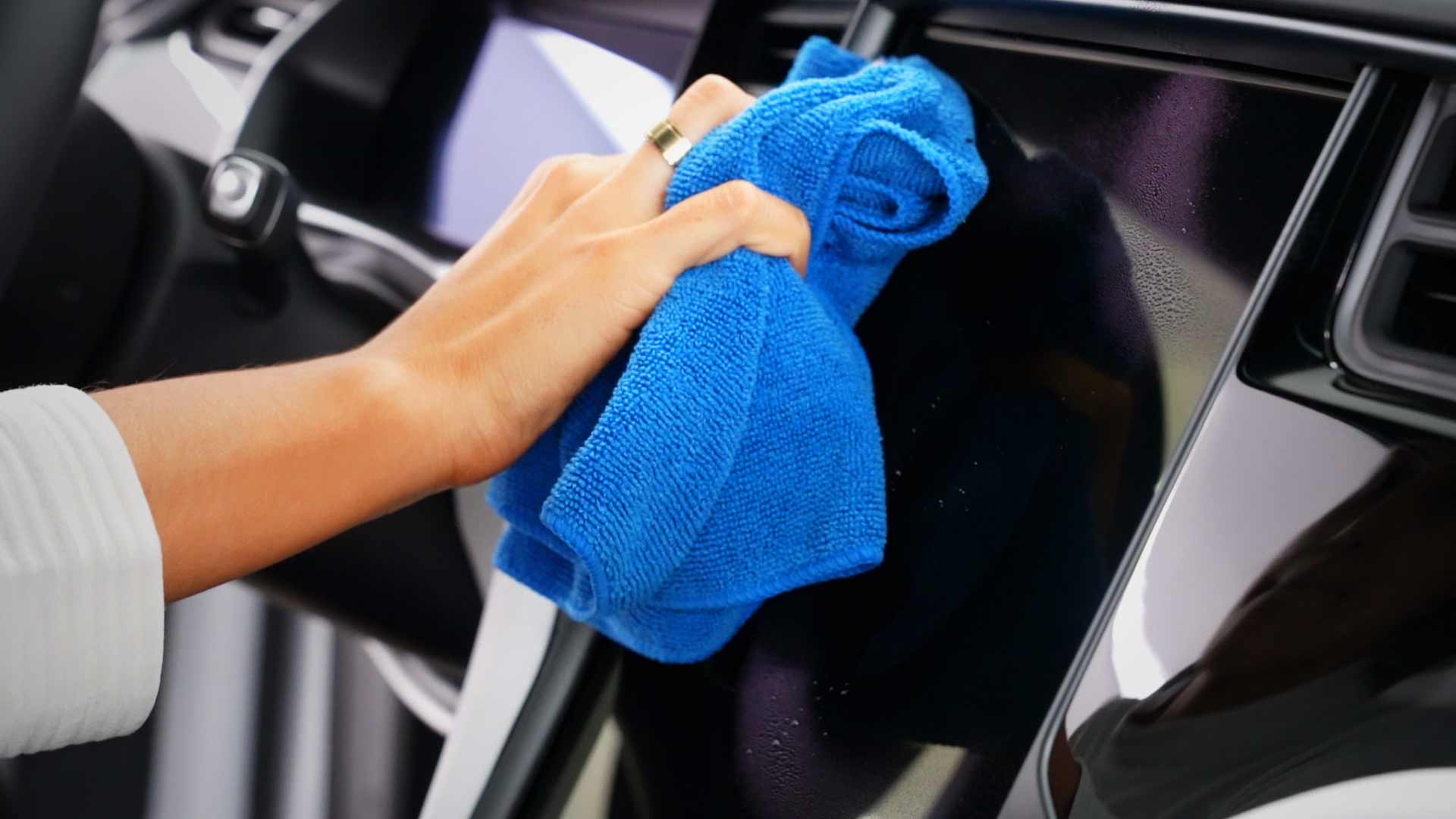 How to Clean Touchscreens in Cars | Dr. Beasley's