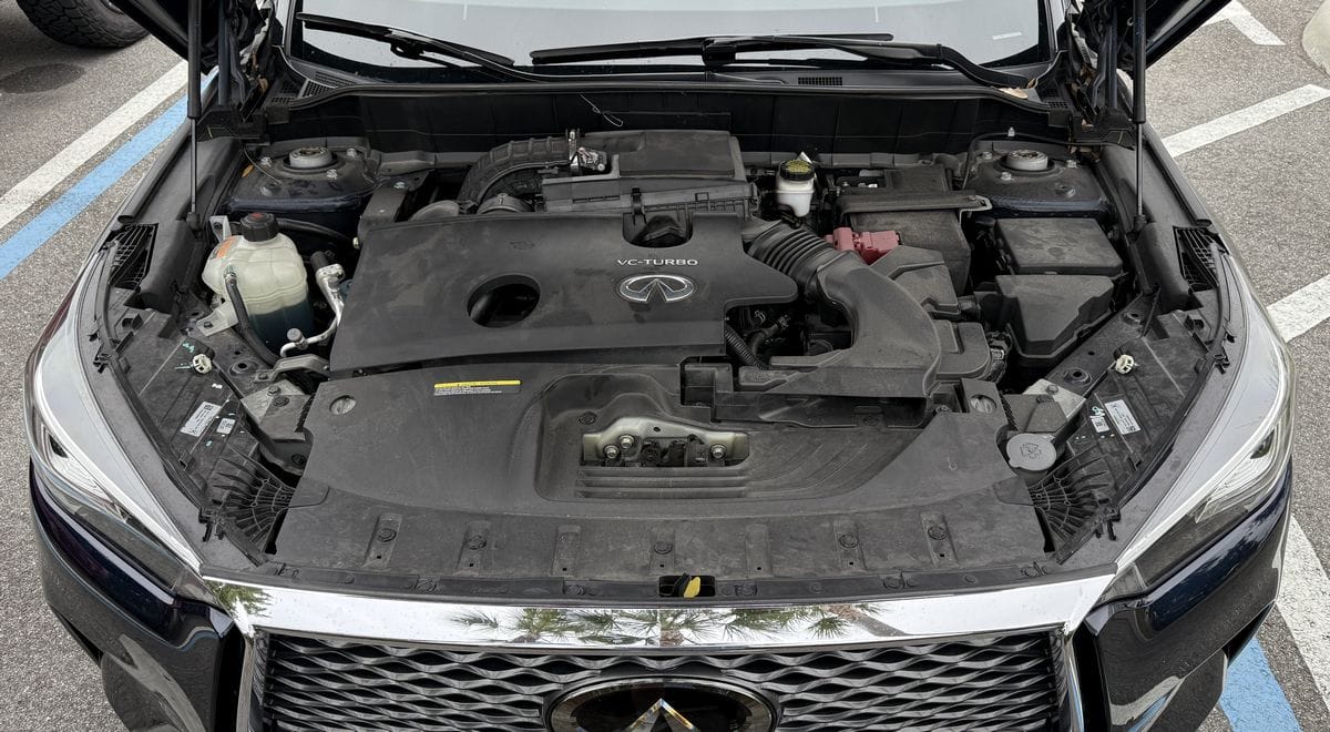 Dirty engine compartment