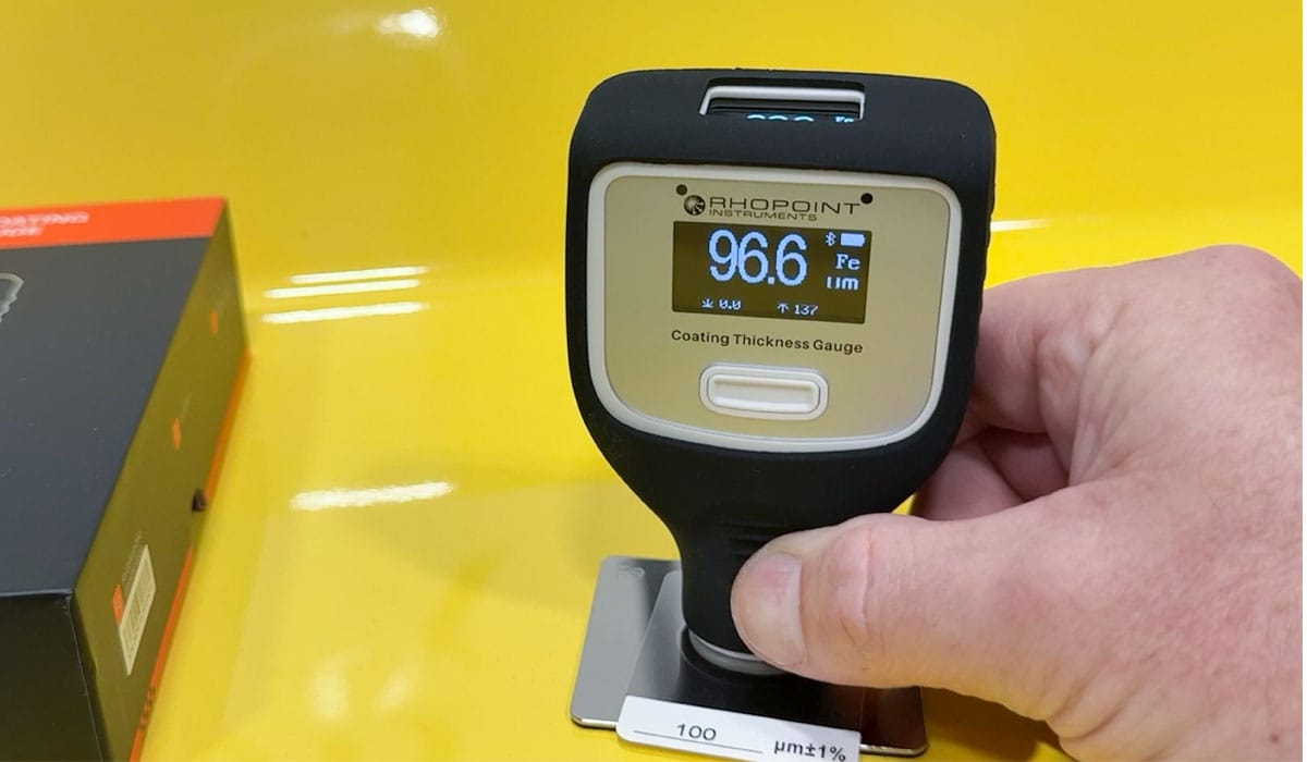 Calibrating paint thickness gauge