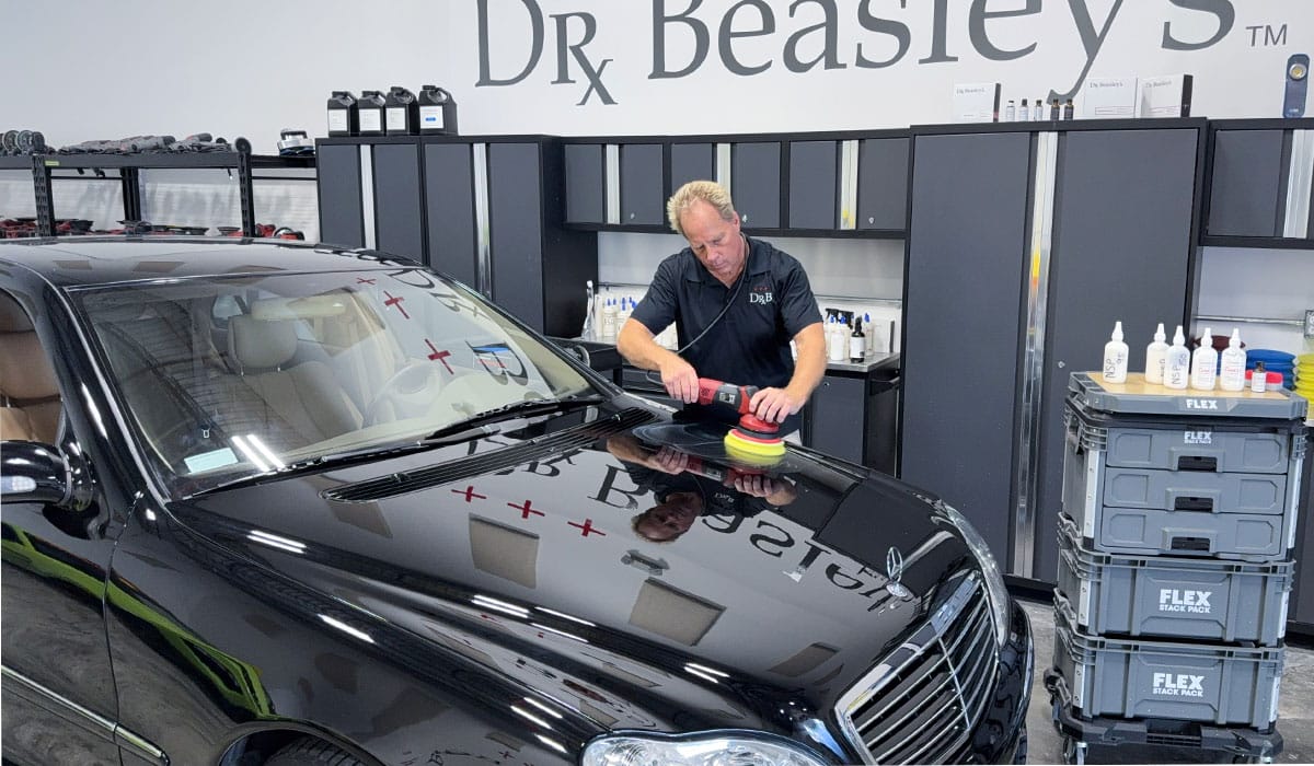 Polishing black car hood