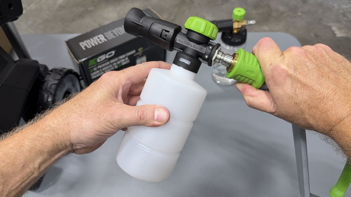 Affixing foam cannon to EGO Pressure Washer spray gun