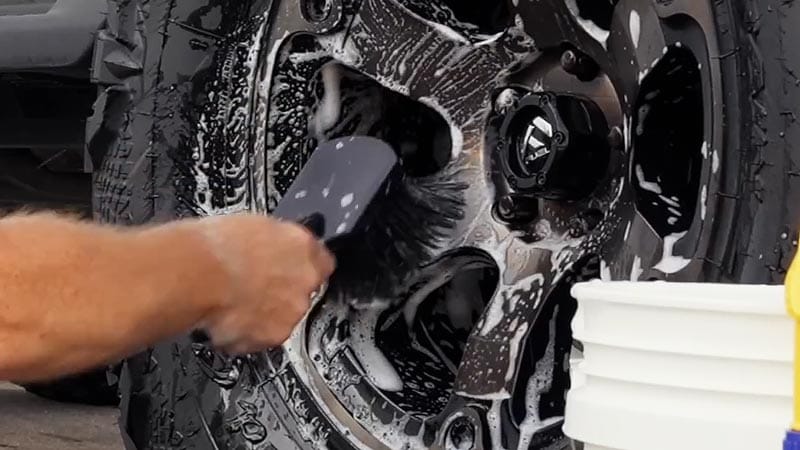 Cleaning matte wheels with boar's hair brush