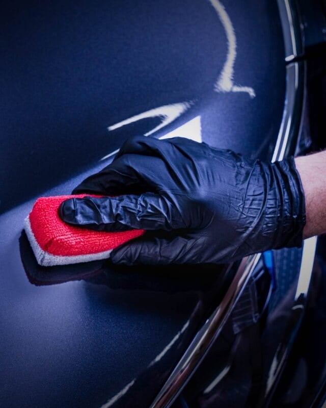 Applying a ceramic coating
