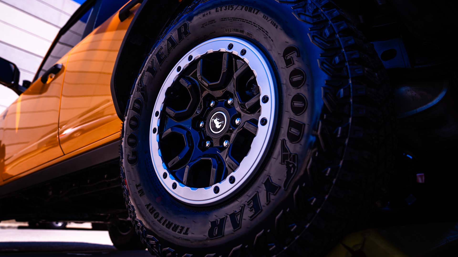 Clean tires